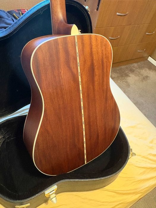 Акустична китара Fender Paramount PD-220E махагон