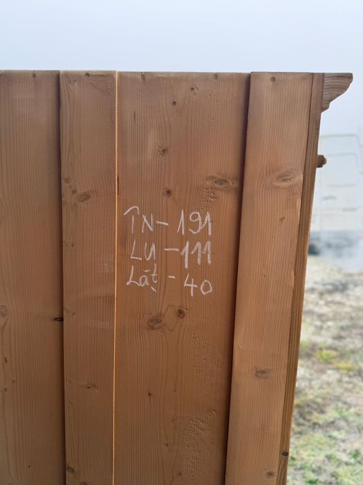 Biblioteci vechi din lemn de brad