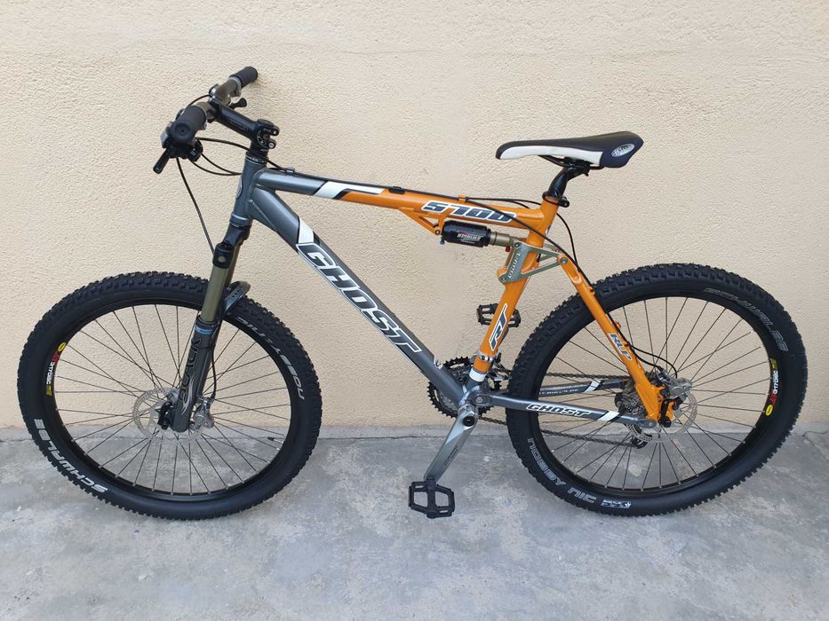 Bicicleta Ghost S100, full suspension pe aer