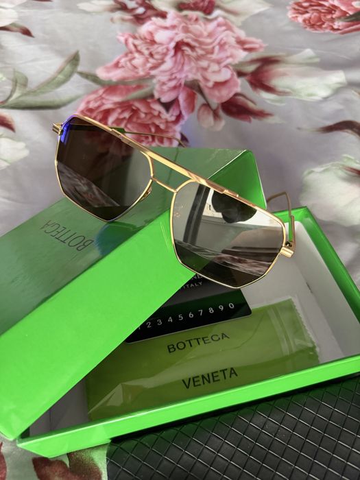 Ochelari soare Bottega Veneta unisex!