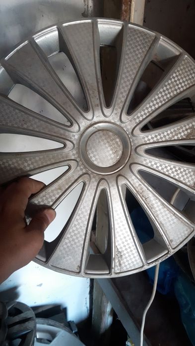 Калпаки 500 тг , покрышки