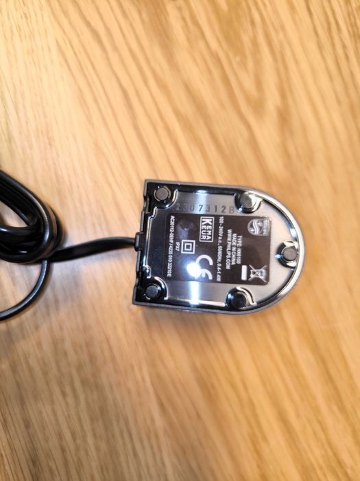 Зарядно устройство Philips Soniccare