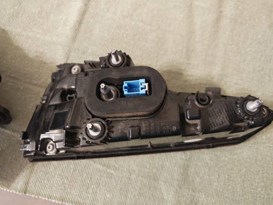Lampa stanga spate Audi