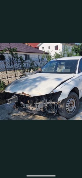Capota cu defect a6 2014