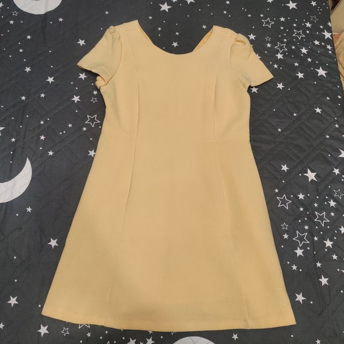 Продам платья по 1000тг