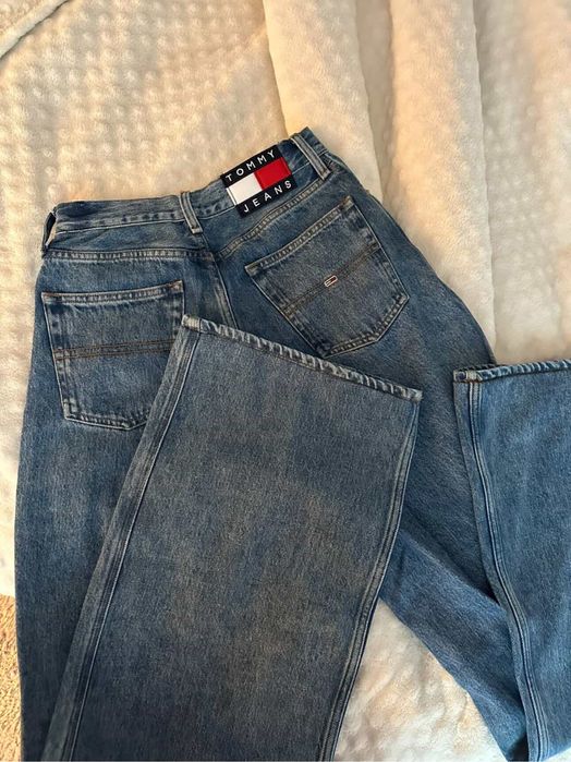 Дънки Tommy Jeans