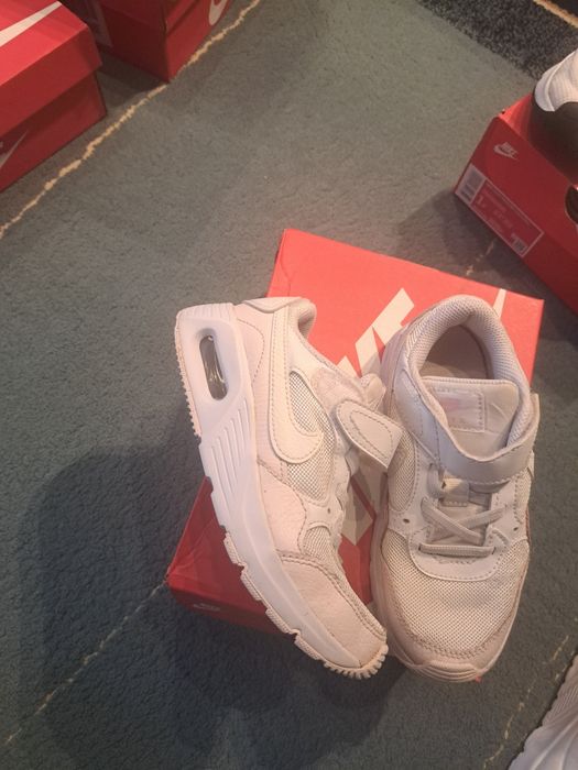 Маратонки номер 31-32 Nike