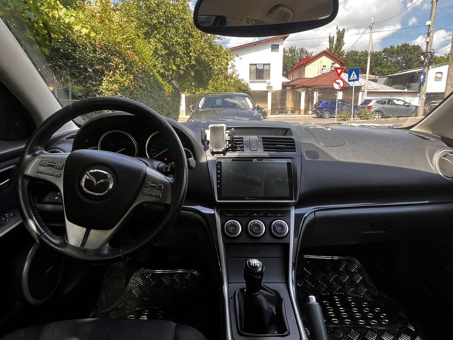Vand Mazda 6 masina personala