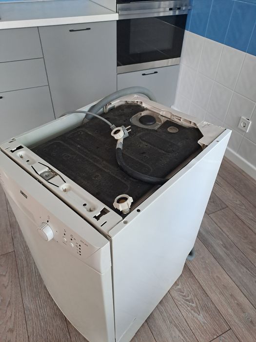 Посудомоечная машина Zanussi