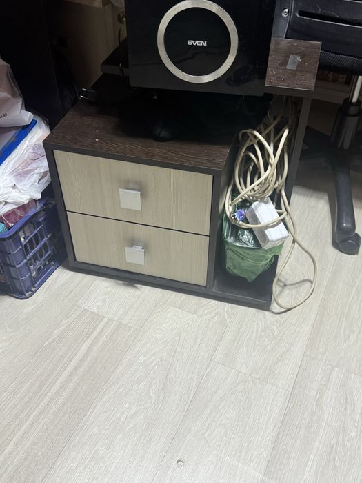 Продам тумбочки