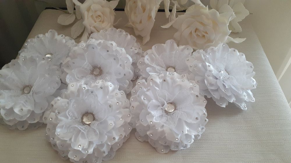 Пышные школьные бантики ручной работы .