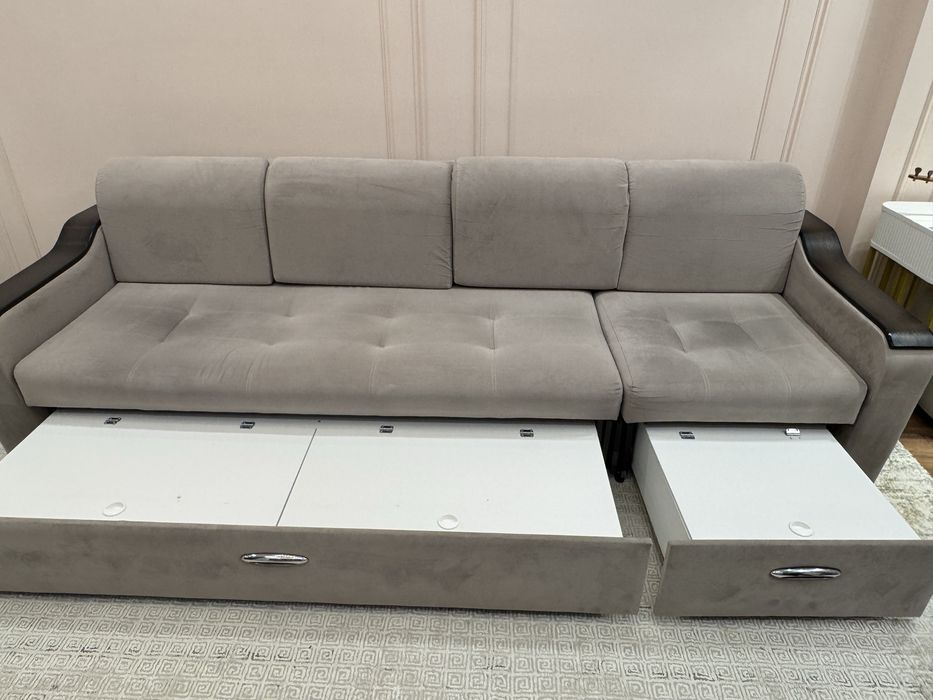 Диван в хорошем состоянии