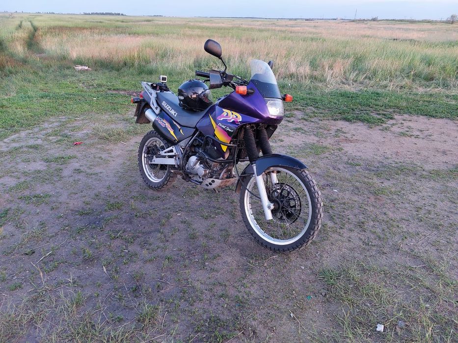 Мотоцикл DR 650 RS 1997г.в.