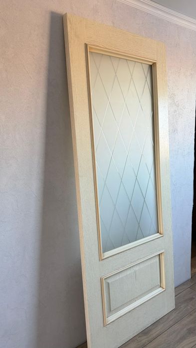 Межкомнатные двери шпон