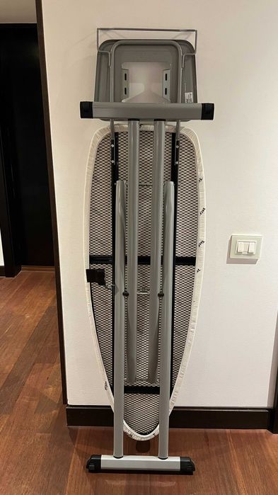 Masa de călcat Tefal IB5100E0 - aproape nouă