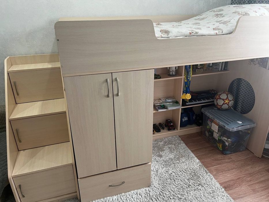 Детский гарнитур