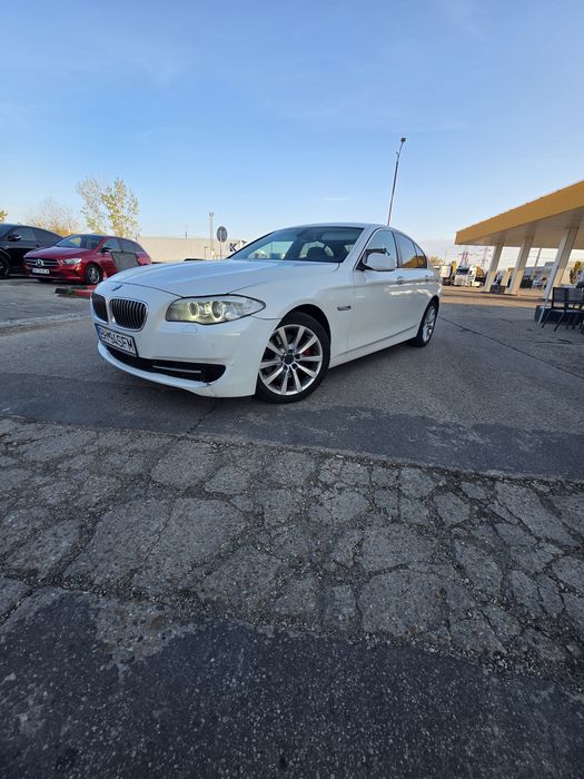 BMW Seria 5 2011 — imagine 2