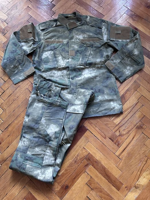 Мъжки камофлажен костюм за Airsoft или Лов