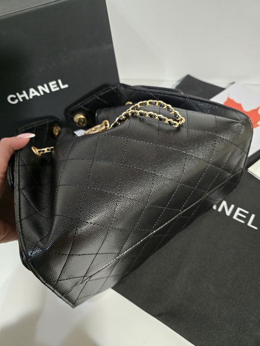 Налична чанта Chanel Hobo 25s