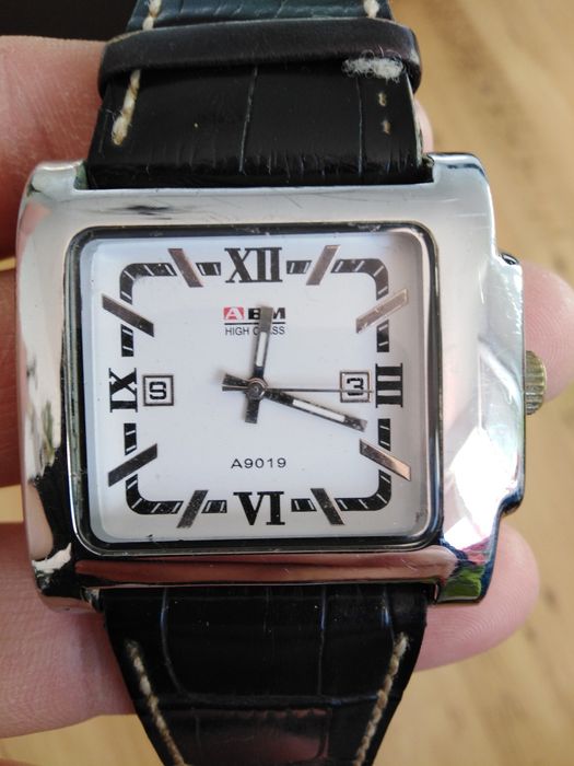 Ръчни часовници на цена започваща от 10 лева