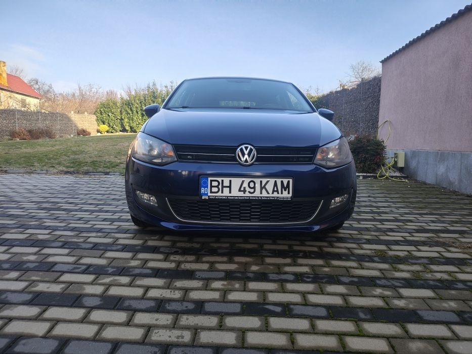 Vând Volkswagen polo
