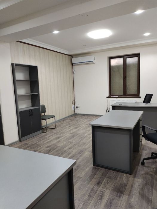 Сдается Офис Частично с Мебелью (цокольный этаж)