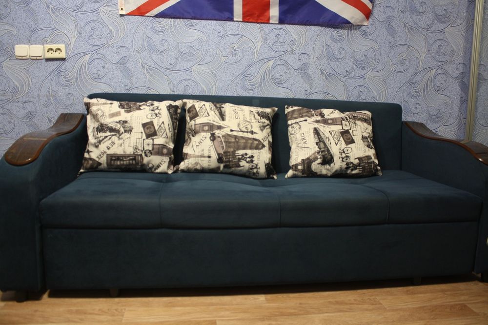 Диван б/у в хорошем состоянии