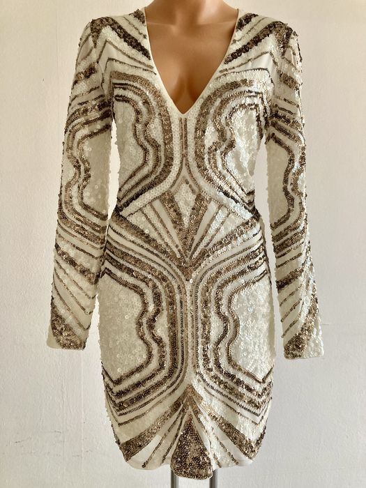 Rochii de ocazie cu paiete