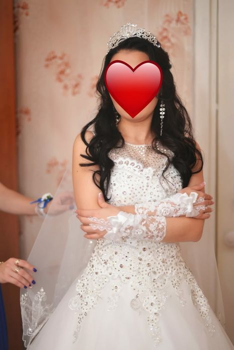 Шикарное свадебное платье