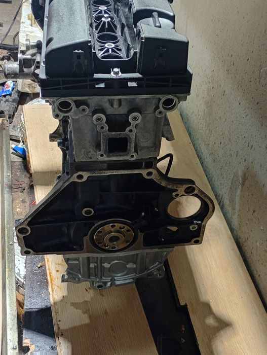 Продам Двигатель F18D4