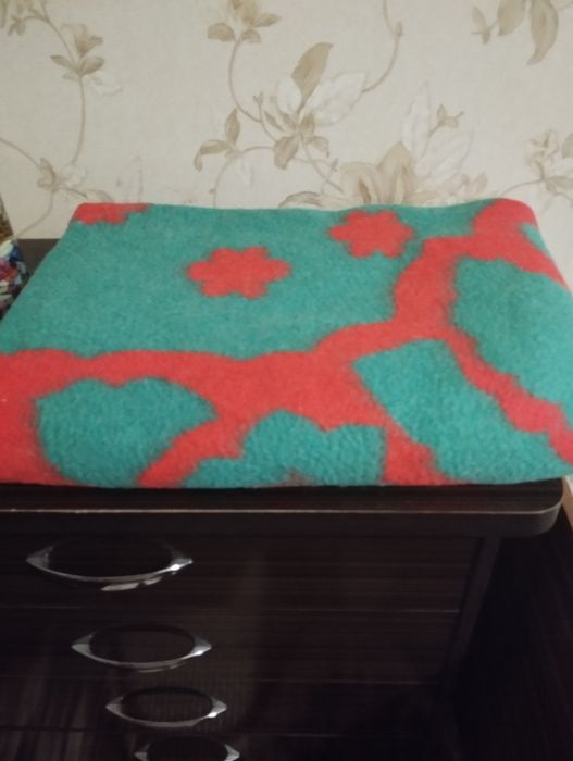 Продам одеяло и плет