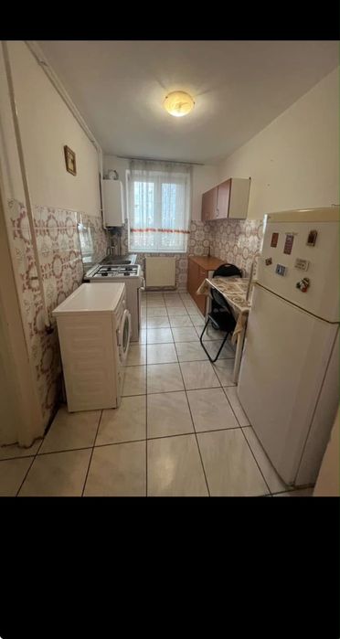 Inchiriez apartament doua camere