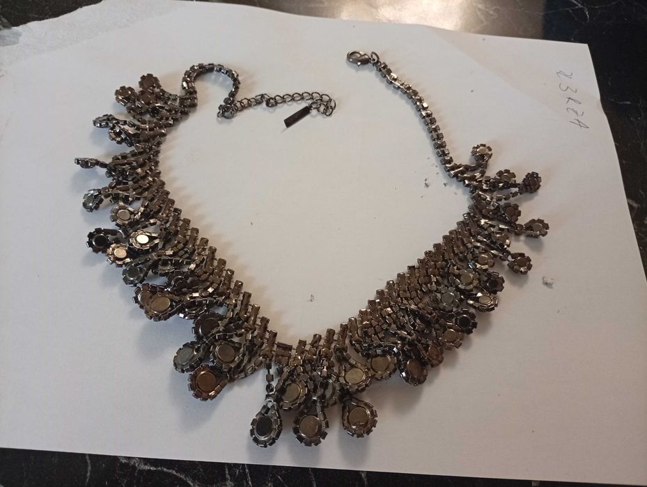 Colier Oscar de la renta