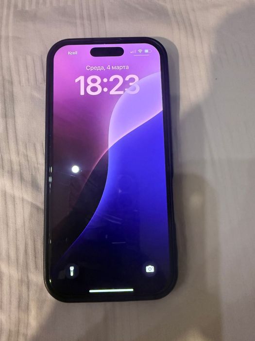 Продам Айфон 16 про