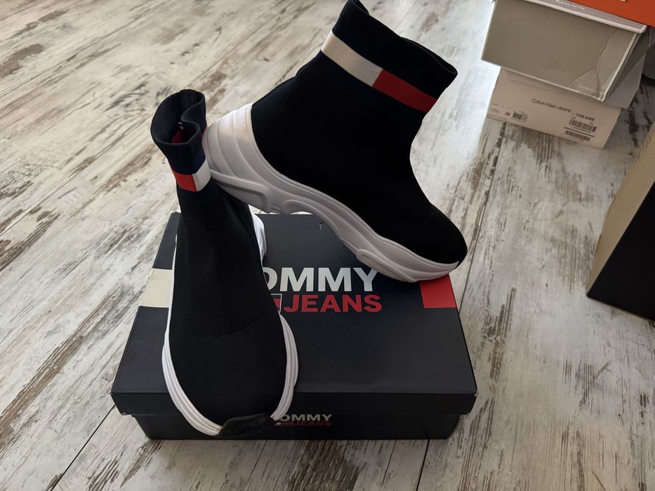 Кецове Tommy Hilfiger