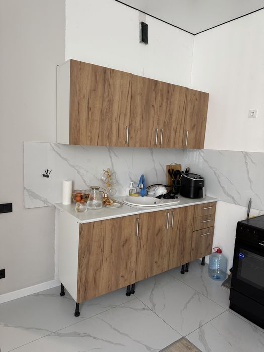 Продам кухню готовую