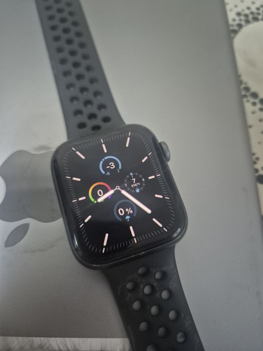 Apple watch 5 Nike  44mm lte.gps