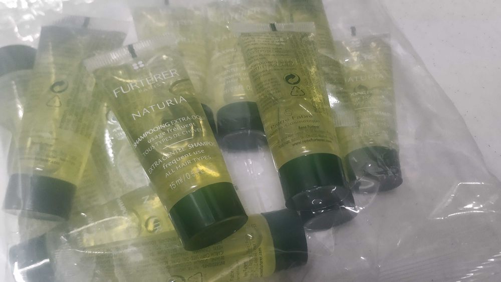 Френска козметика - Rene Furterer Naturia Shampoo 15ml