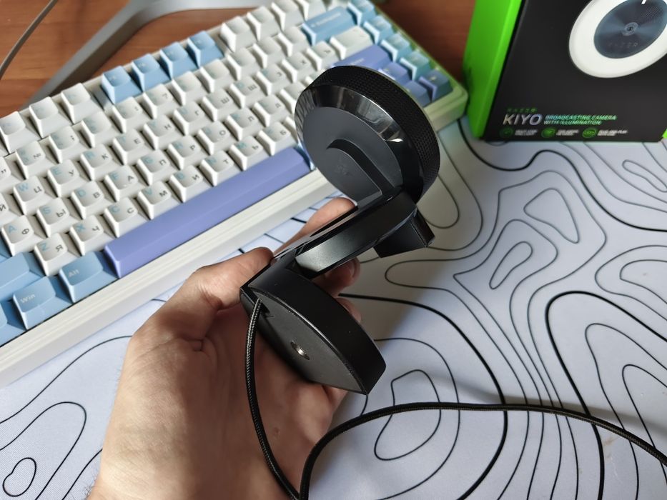 Продам Веб-Камера Razer Kiyo