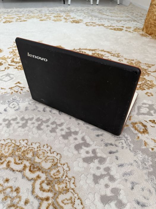MacBook Pro — мо