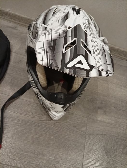 Каска Acerbis + очила Thor