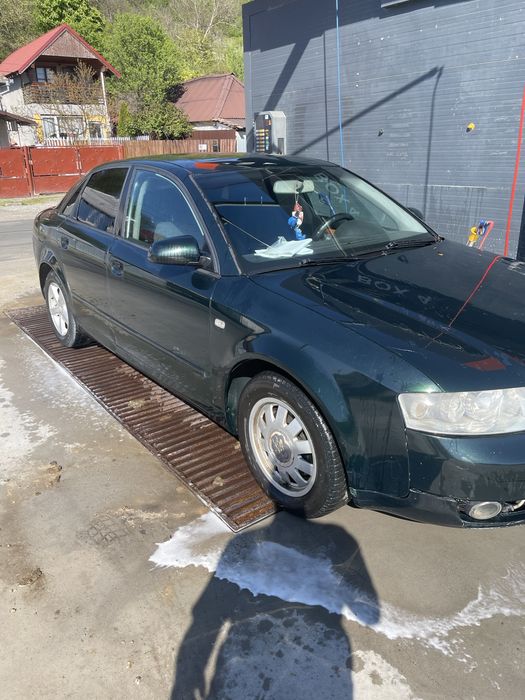 Vand AUDI A4 b6 2004 ALT