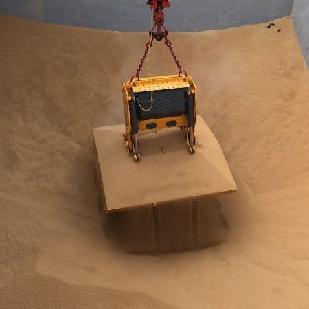 Грейферний ковш электрогидровлический