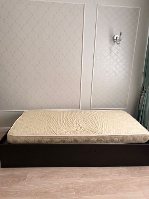 Кровать одноместное