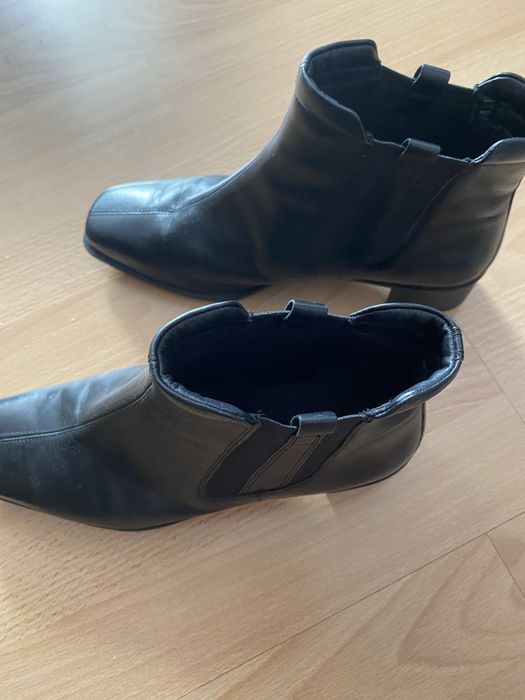 Vand Ghete dama  si pantofi din piele naturala