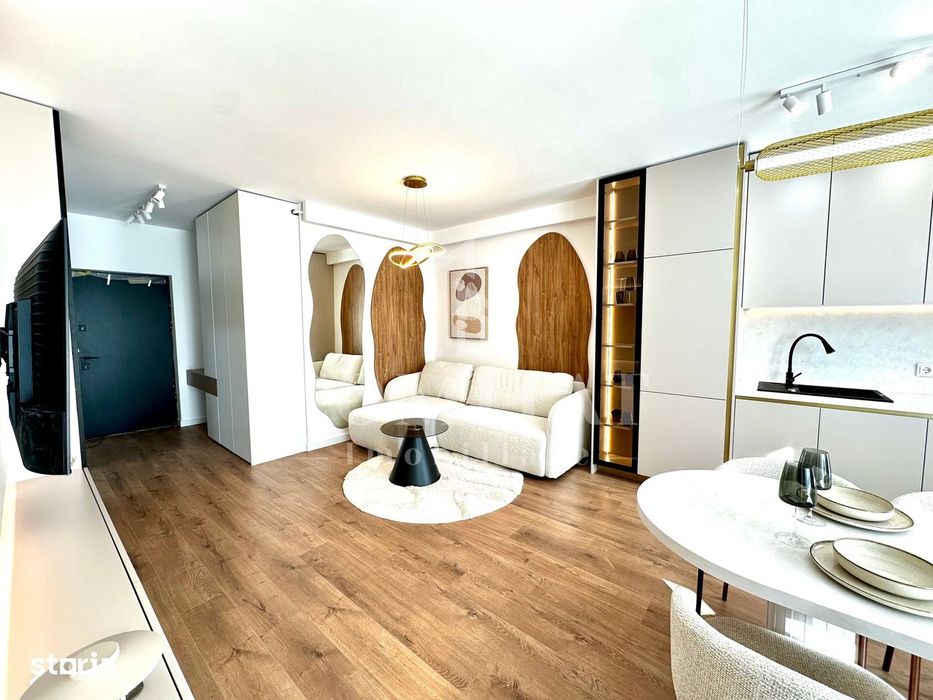 Apartament ultrafinisat | Etaj intermediar | Zona str Tineretului