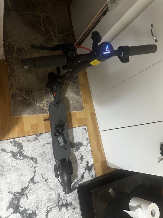 Trotineta electrica Xaomi