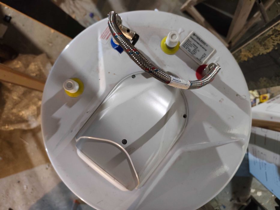 Бойлер със серпентина 120л