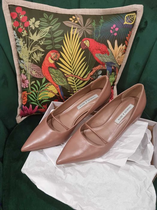 Туфли, жен, 38 р, Charles & Keith