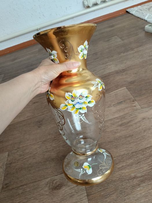 Ваза багемское...